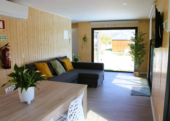 مزرعة للإقامة Quinta Da Mo *